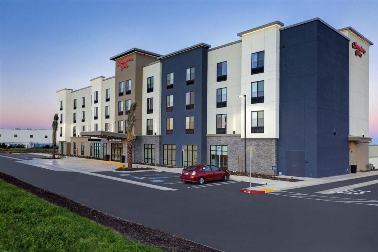 Hampton Inn Patterson, Ca מראה חיצוני תמונה
